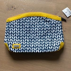 Makeup bag